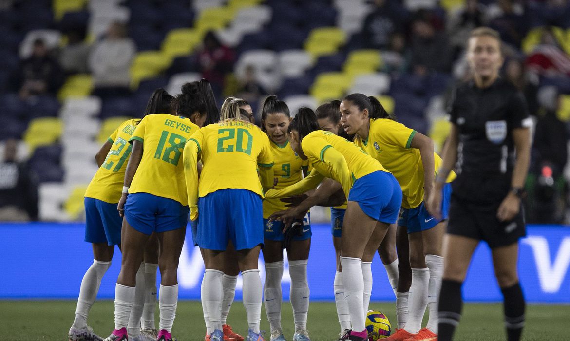 Governo decreta ponto facultativo em jogos do Brasil na Copa do Mundo  Feminina - V9 TV Uberlândia
