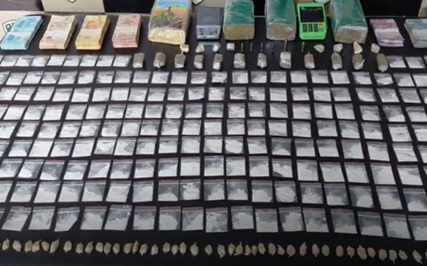 Itens apreendidos pela Polícia Militar.