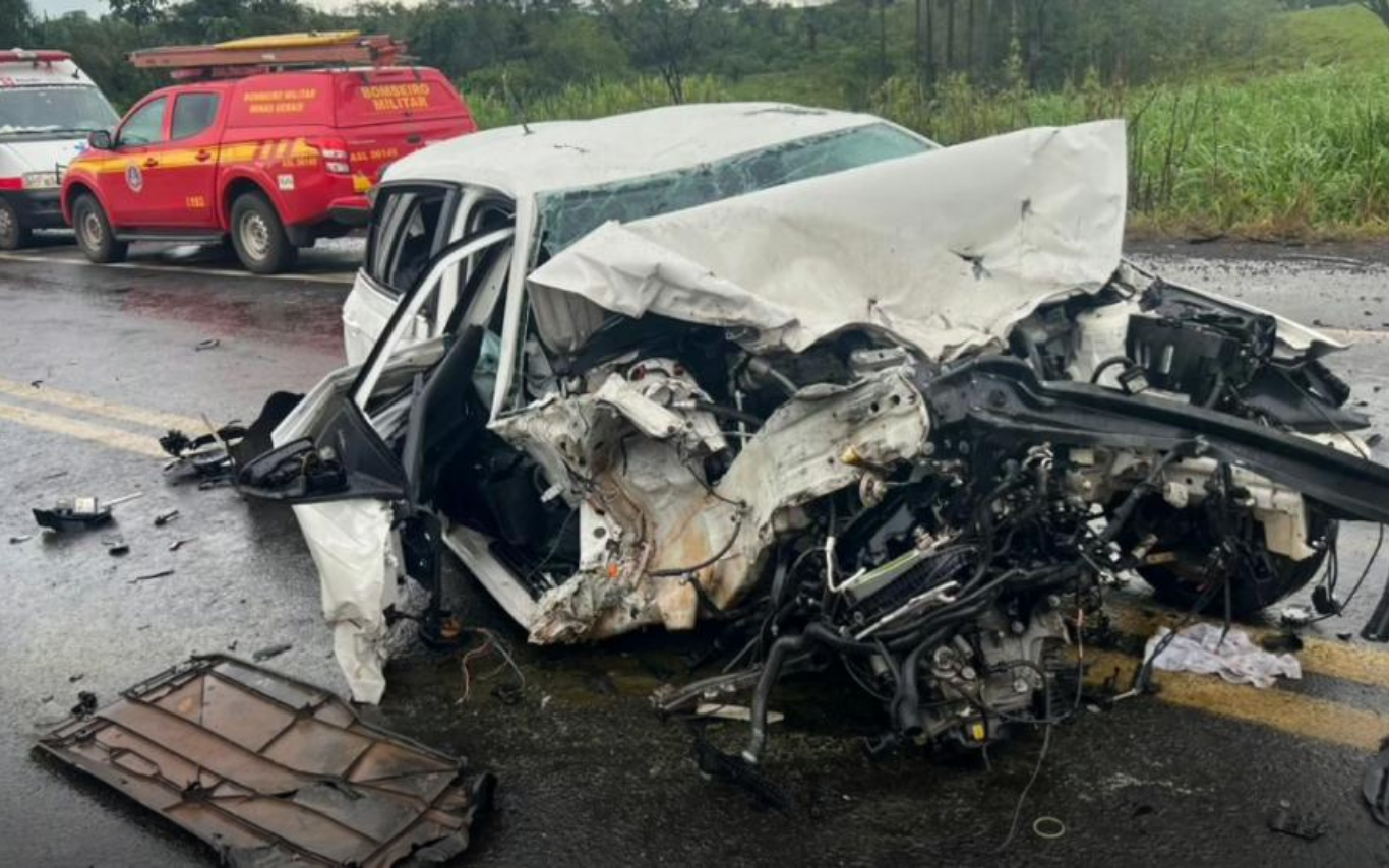 Acidente com vítimas fatais em Prata.
