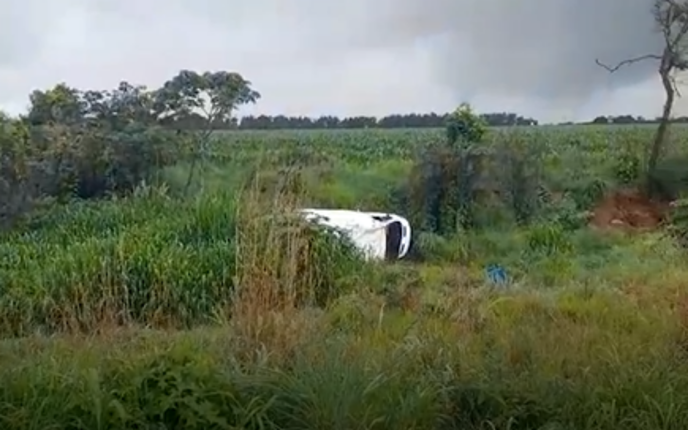 Acidente fatal com van em Patos de Minas.