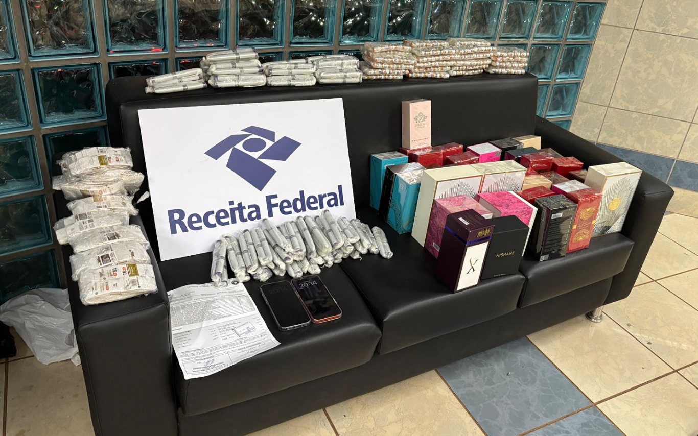 Itens apreendidos pela PMMG e a Receita Federal em Frutal.