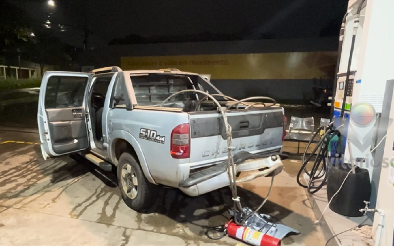 Tentativa de furto com caminhonete e cabo de aço no Jardim Brasília, em Uberlândia