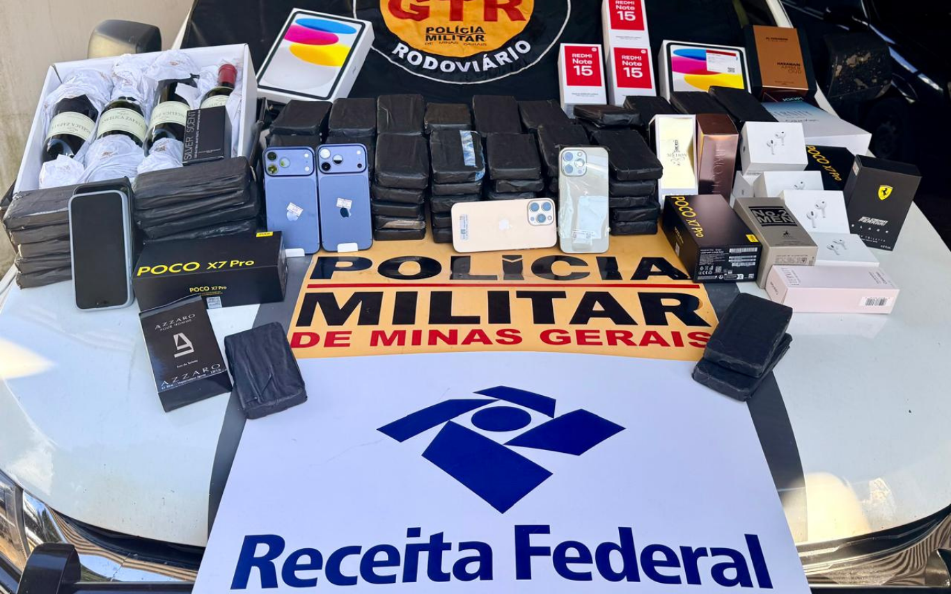 Carga apreendida pela Receita Federal e PMRv após operação em Frutal