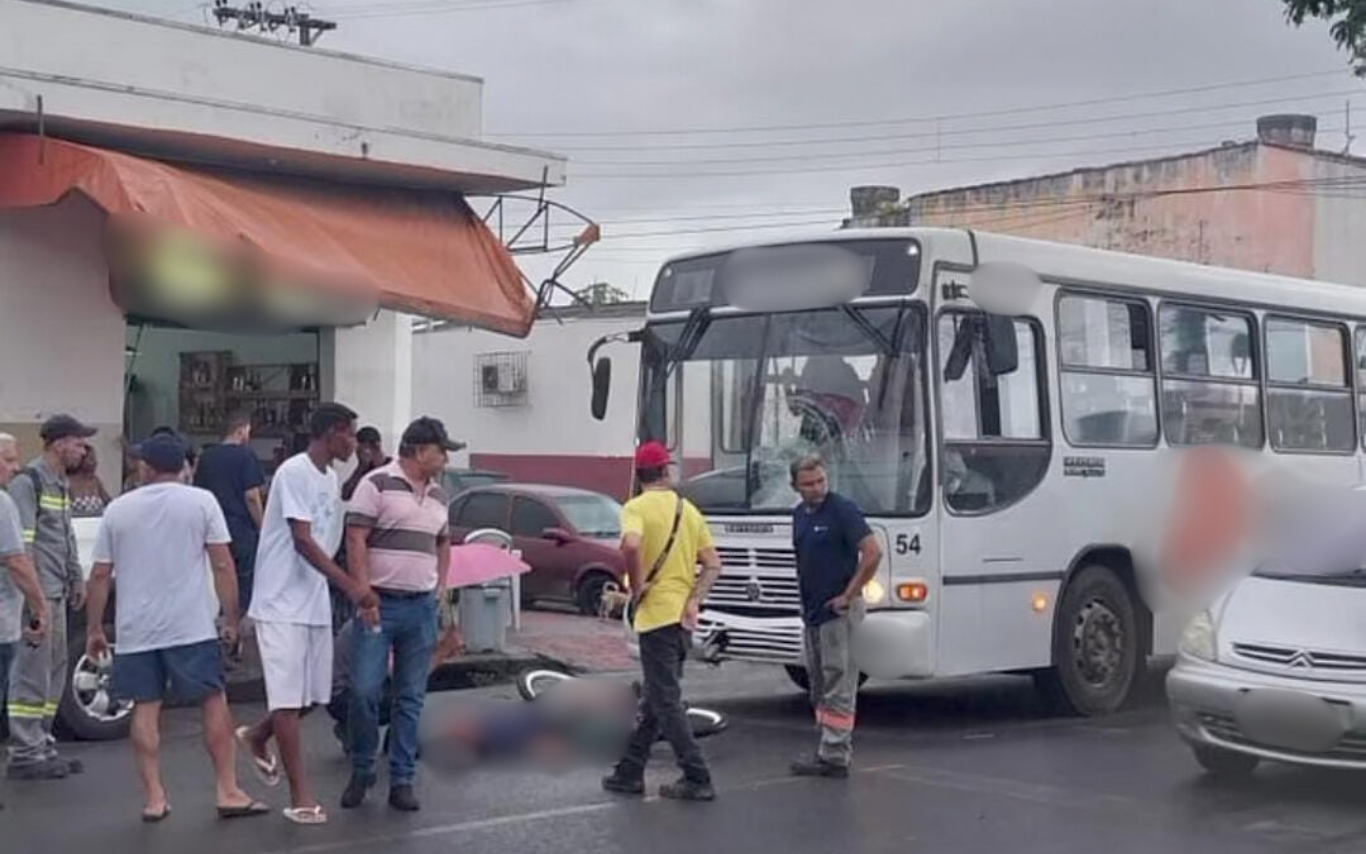 Colisão entre ônibus e bicicleta no bairro Tocantins, em Uberlândia