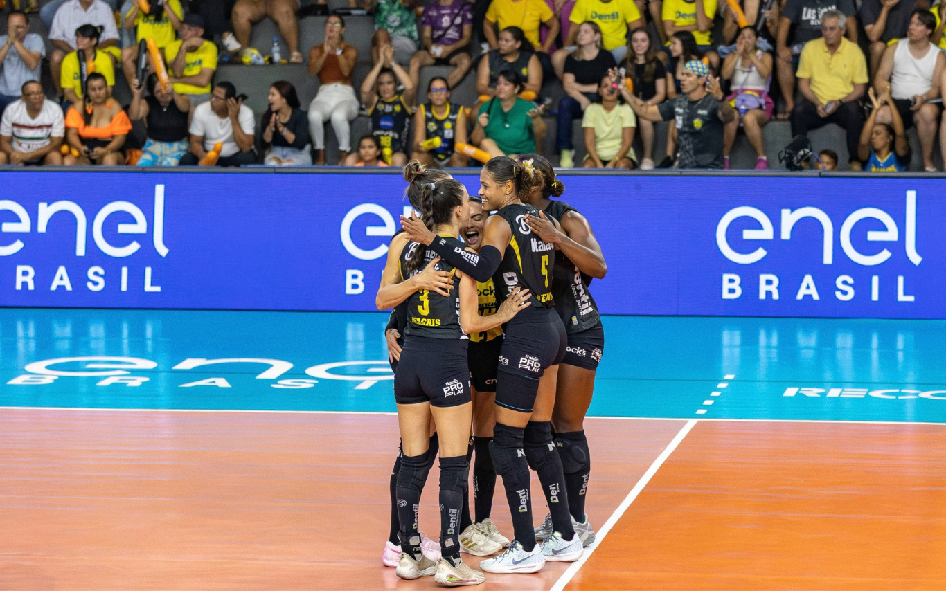 Dentil/Praia Clube reencontra torcida no UTC