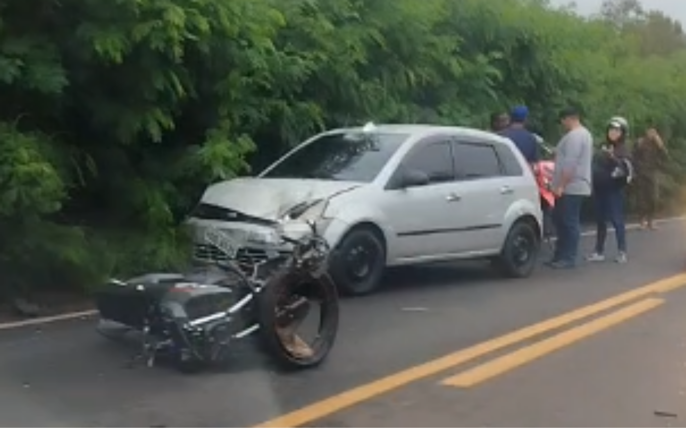 Acidente na BR-497, em Uberlândia