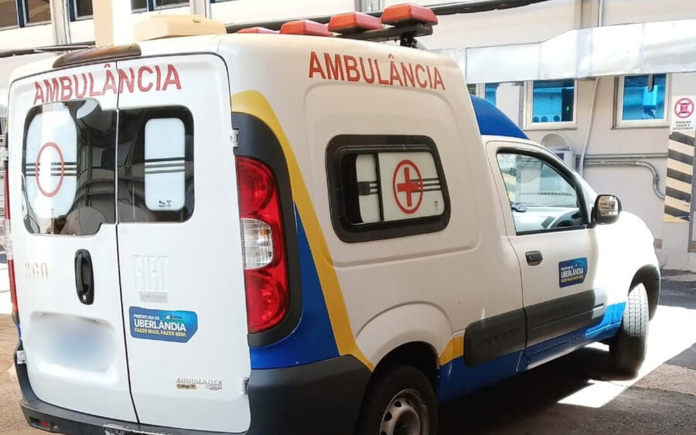 Ambulância roubada em Uberlândia