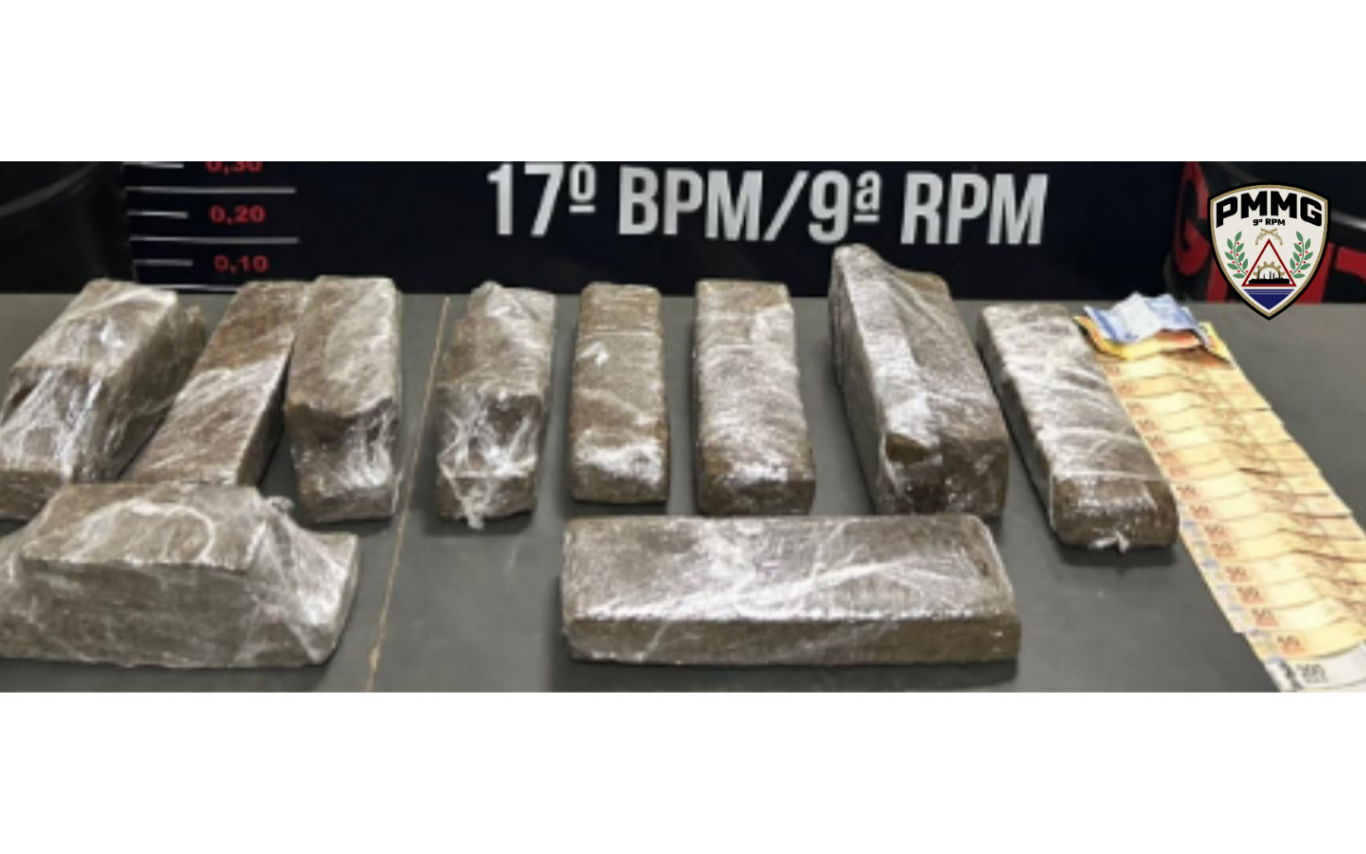 Maconha e dinheiro apreendidos pela PM em Uberlândia