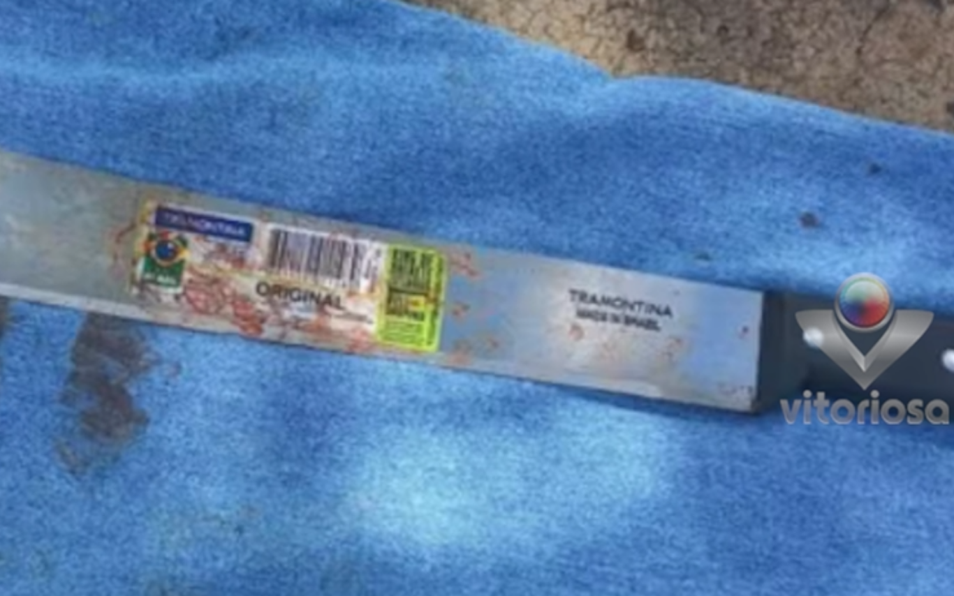 Facão usado no crime