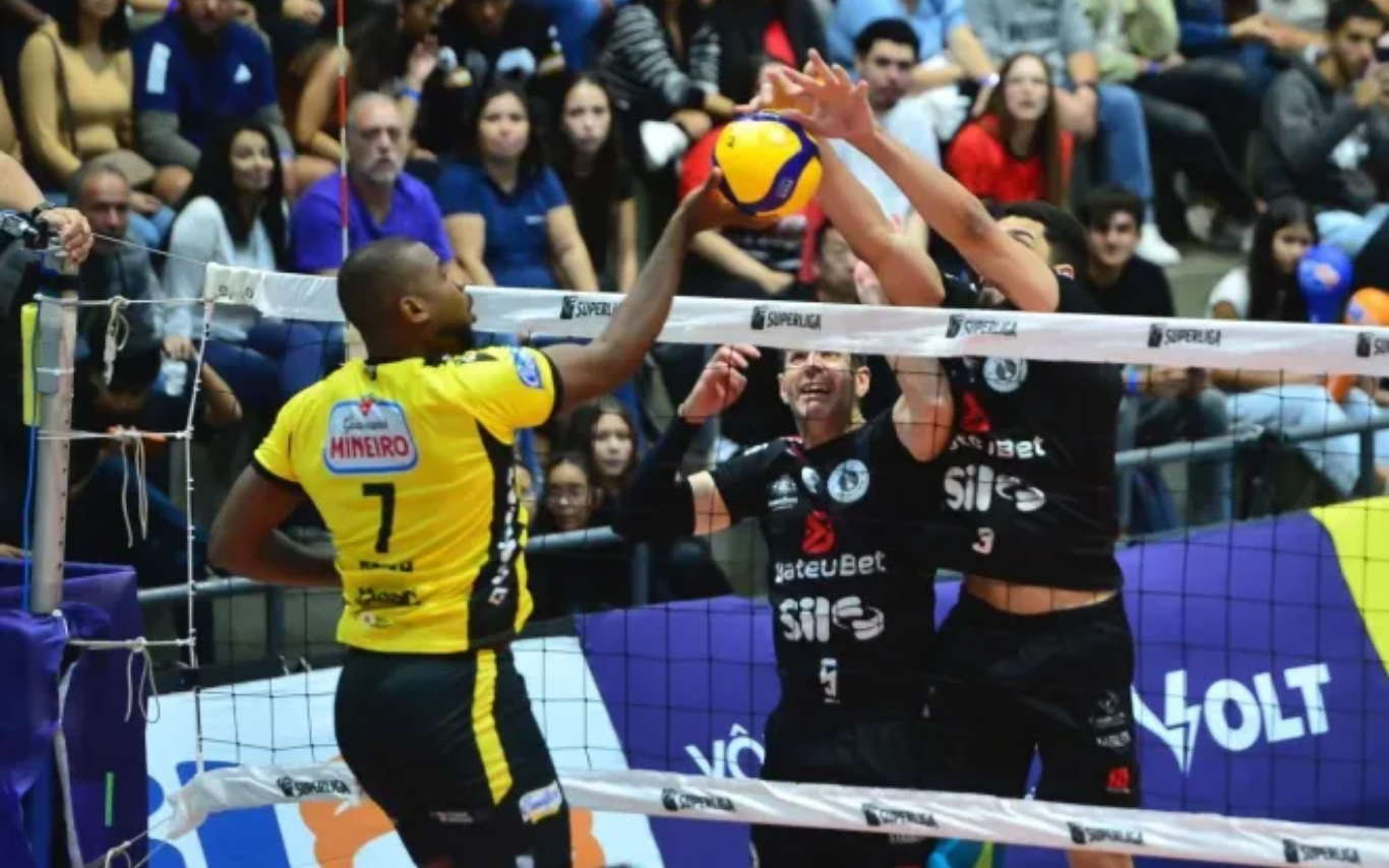 Jogo entre Praia Clube e Guarulhos