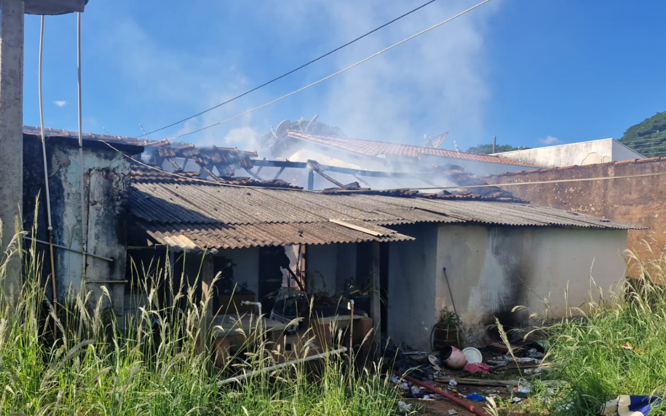 Incêndio em residência de Araguari