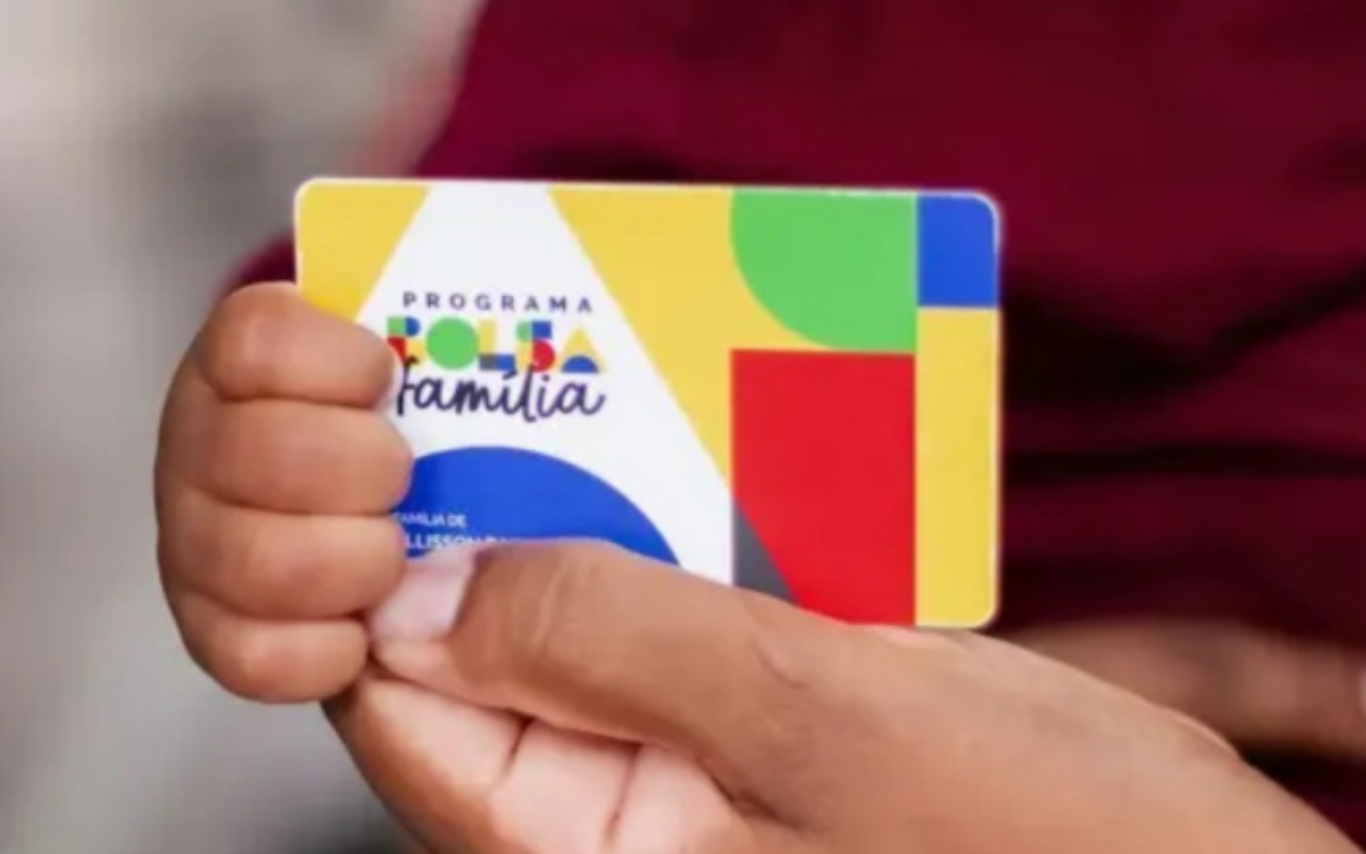 Pagamento ocorre nos últimos 10 dias úteis do mês