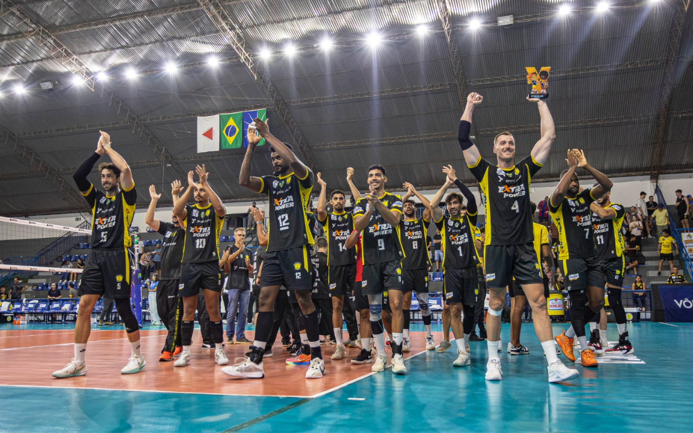Praia Clube/Uberlândia Vôlei chega à semi pelo segundo ano seguido