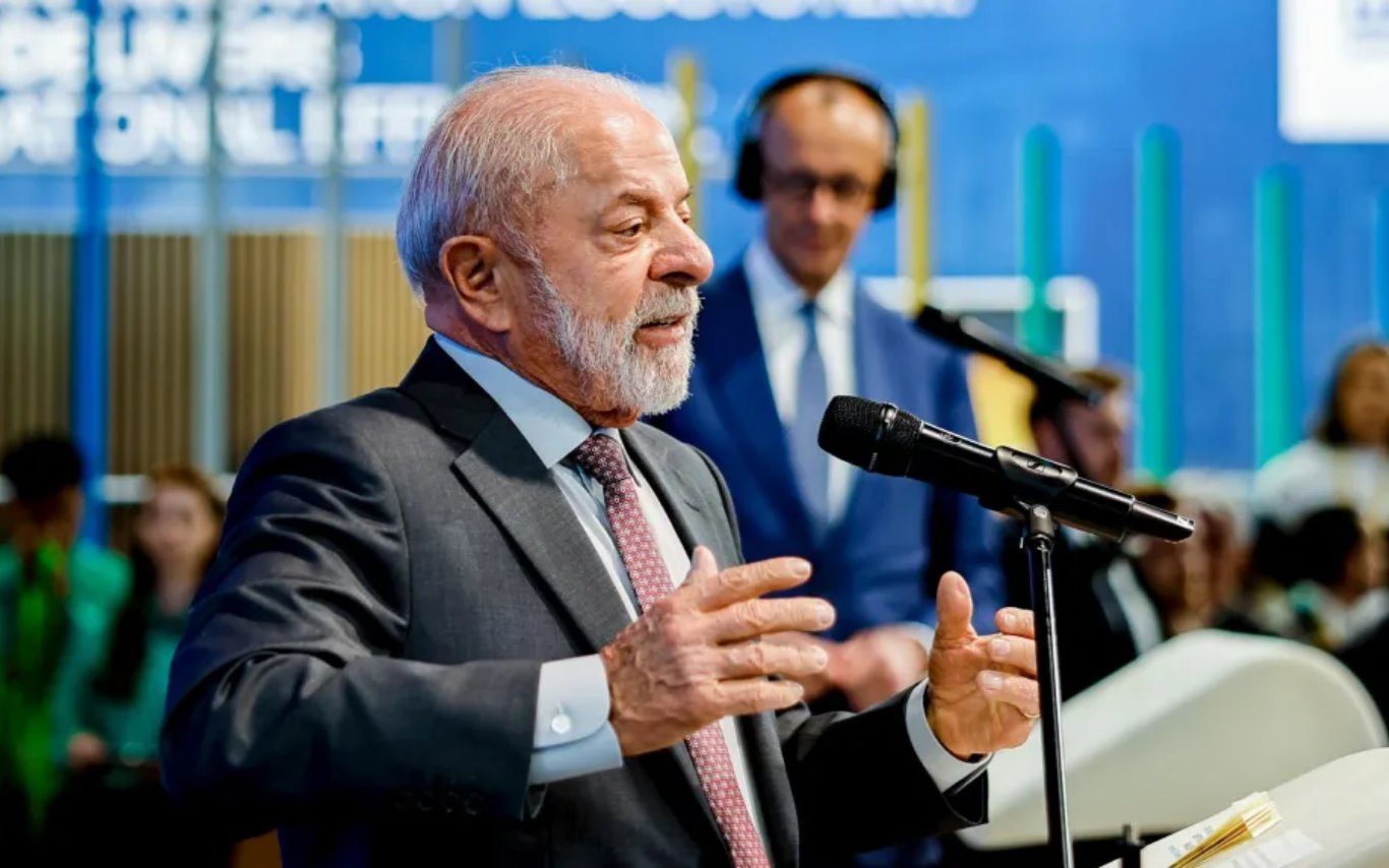 Lula durante visita à Feira Industrial de Hannover