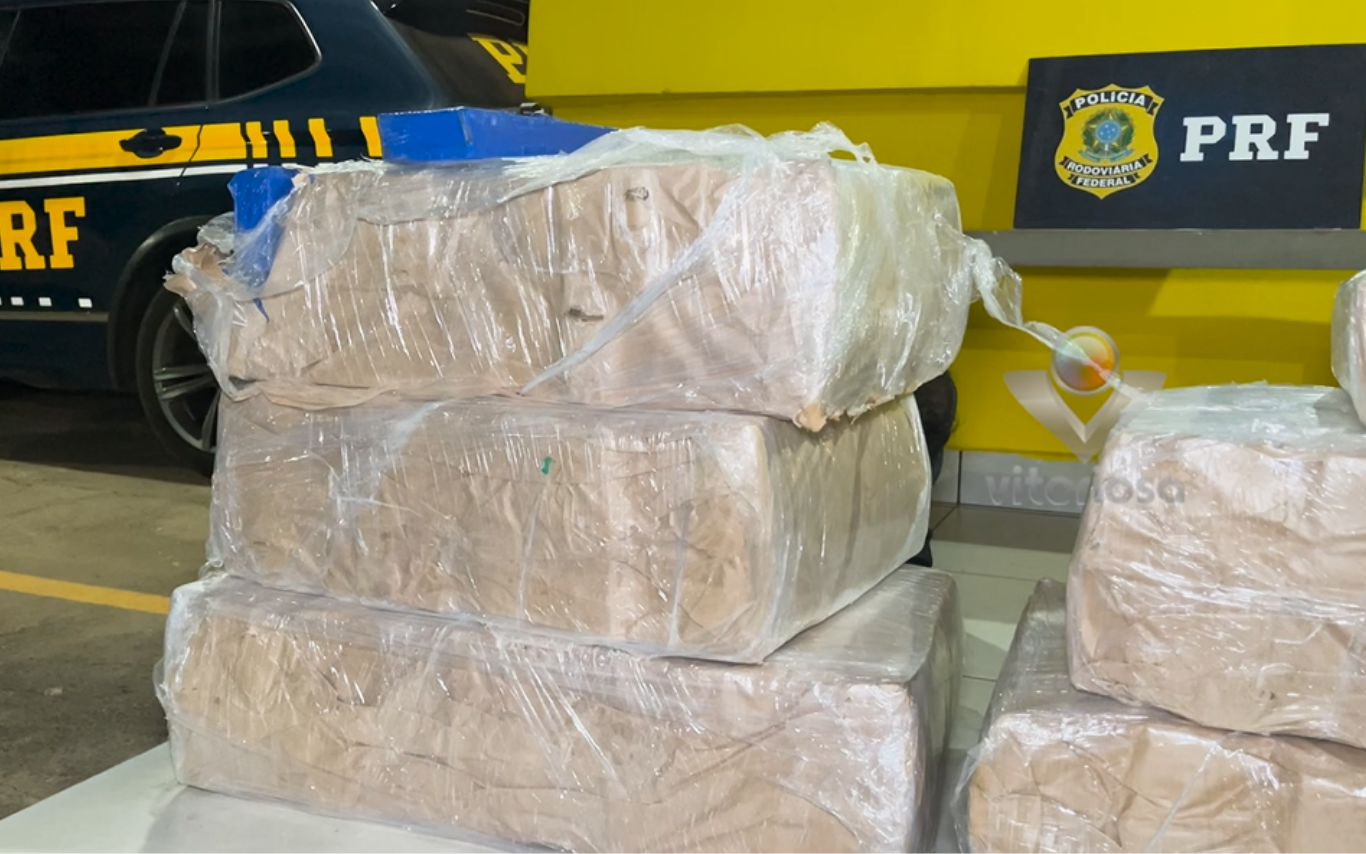 PRF apreende maconha após perseguição na BR-365