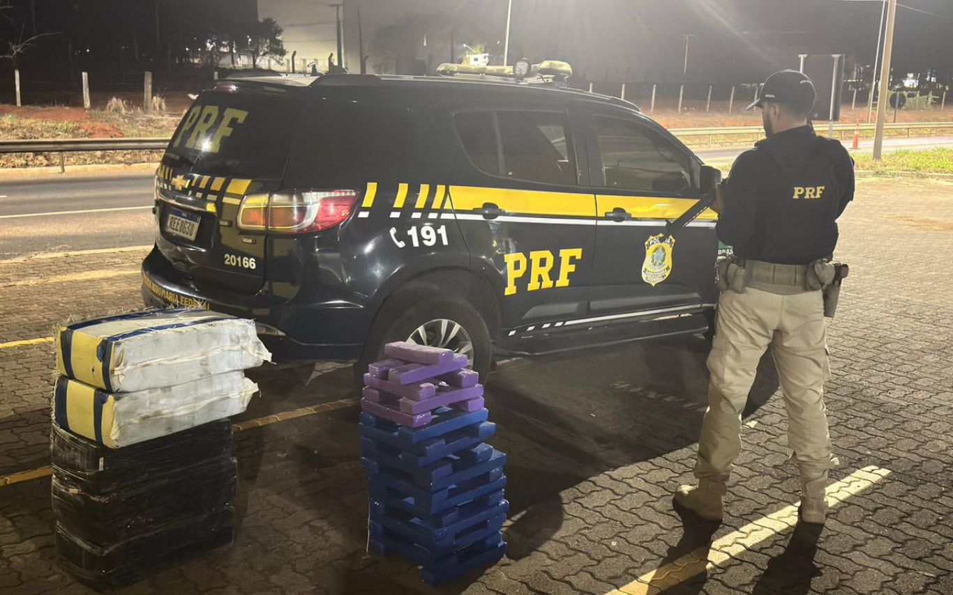 PRF apreende 200 kg de maconha na BR-365, em Uberlândia