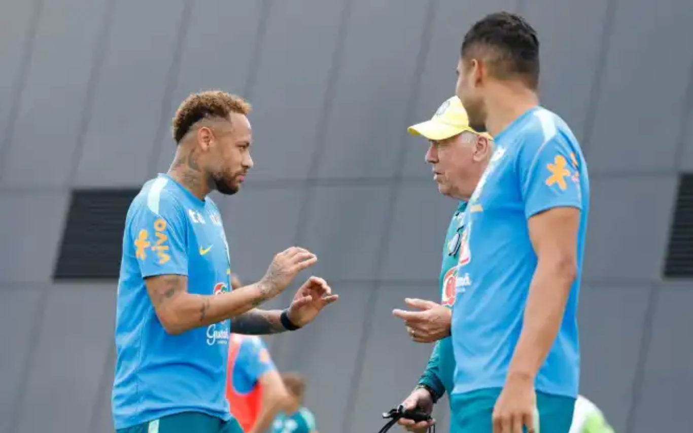 Neymar durante treino da Seleção