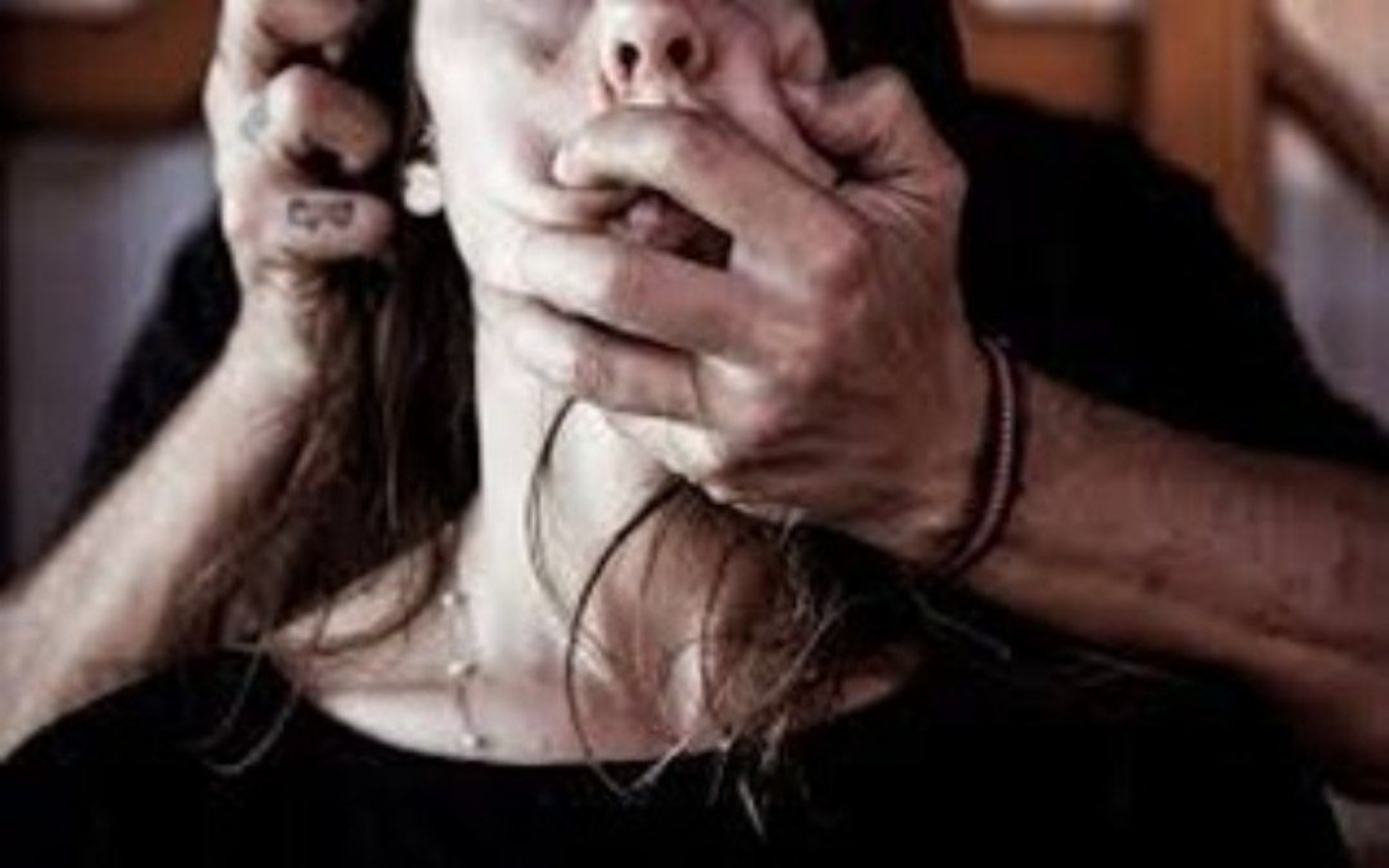 Prisão por descumprimento de medida protetiva e ameaças a mulher em Uberlândia