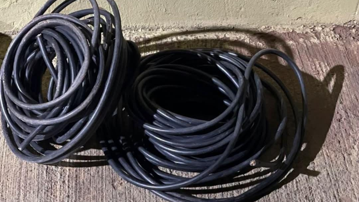 Furto de fiação elétrica em Araguari