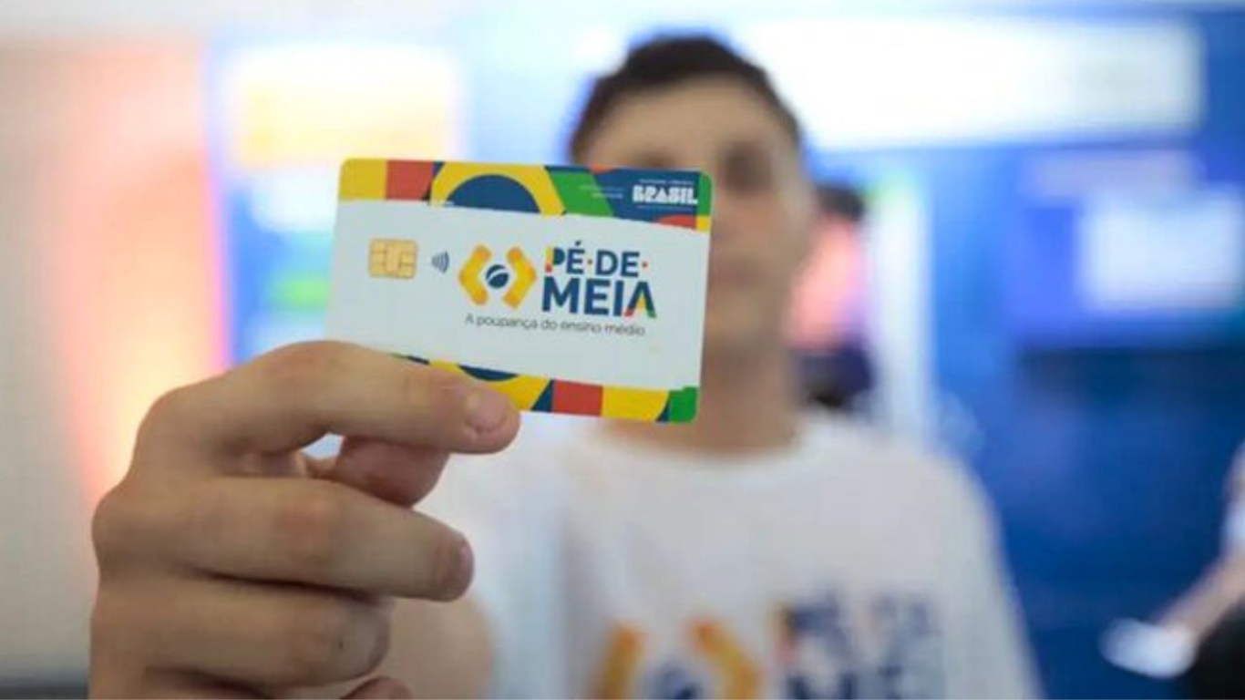 Iniciativa visa diminuir a evasão escolar no Ensino Médio