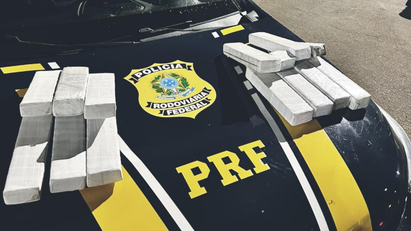 Casal é preso com maconha que seria levada para Alagoas