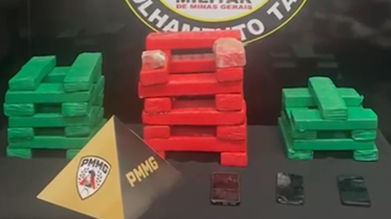 PM flagra casal com 40 quilos de maconha no bairro Morumbi, em Uberlândia