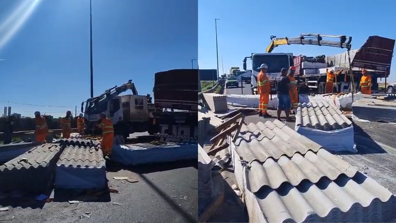 Carreta derrama carga de telhas no Anel Viário Leste de Uberlândia