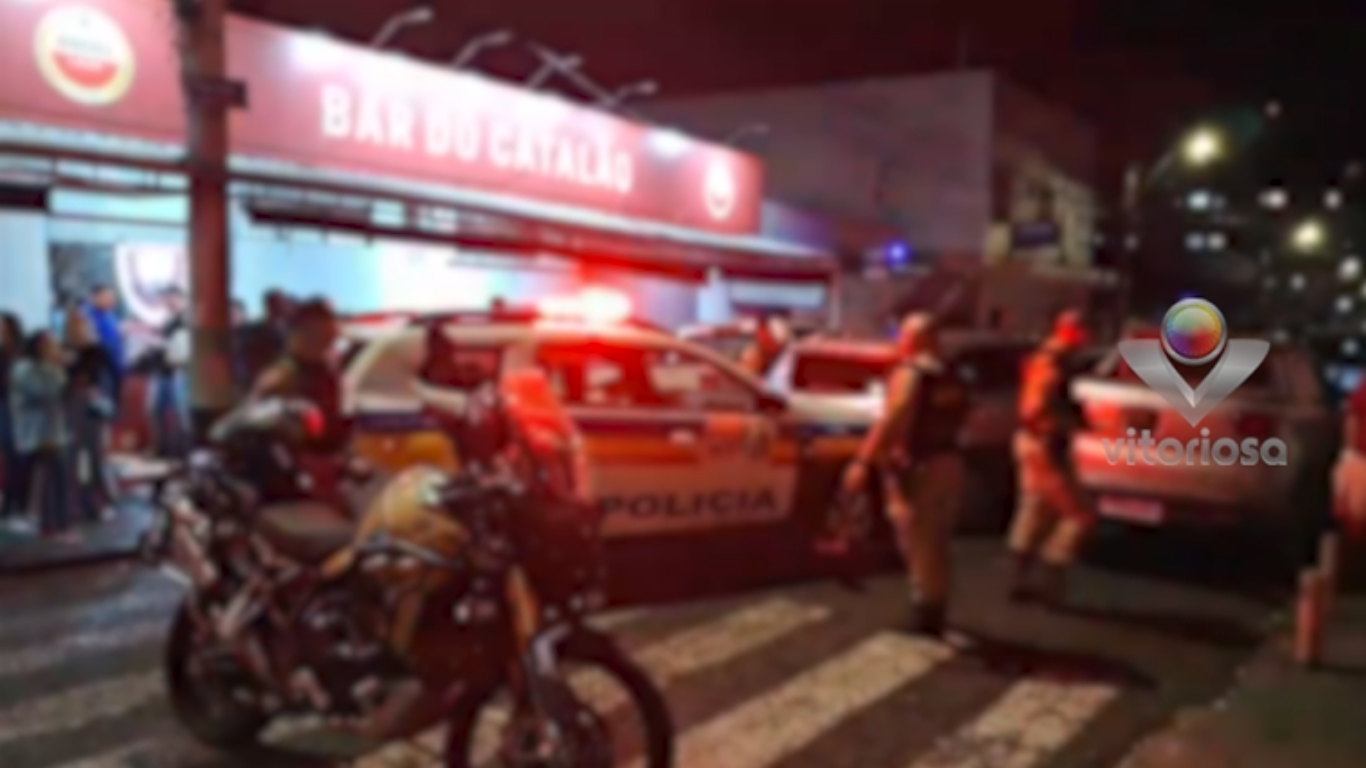 Perseguição policial termina com prisões e tiros no bairro Martins