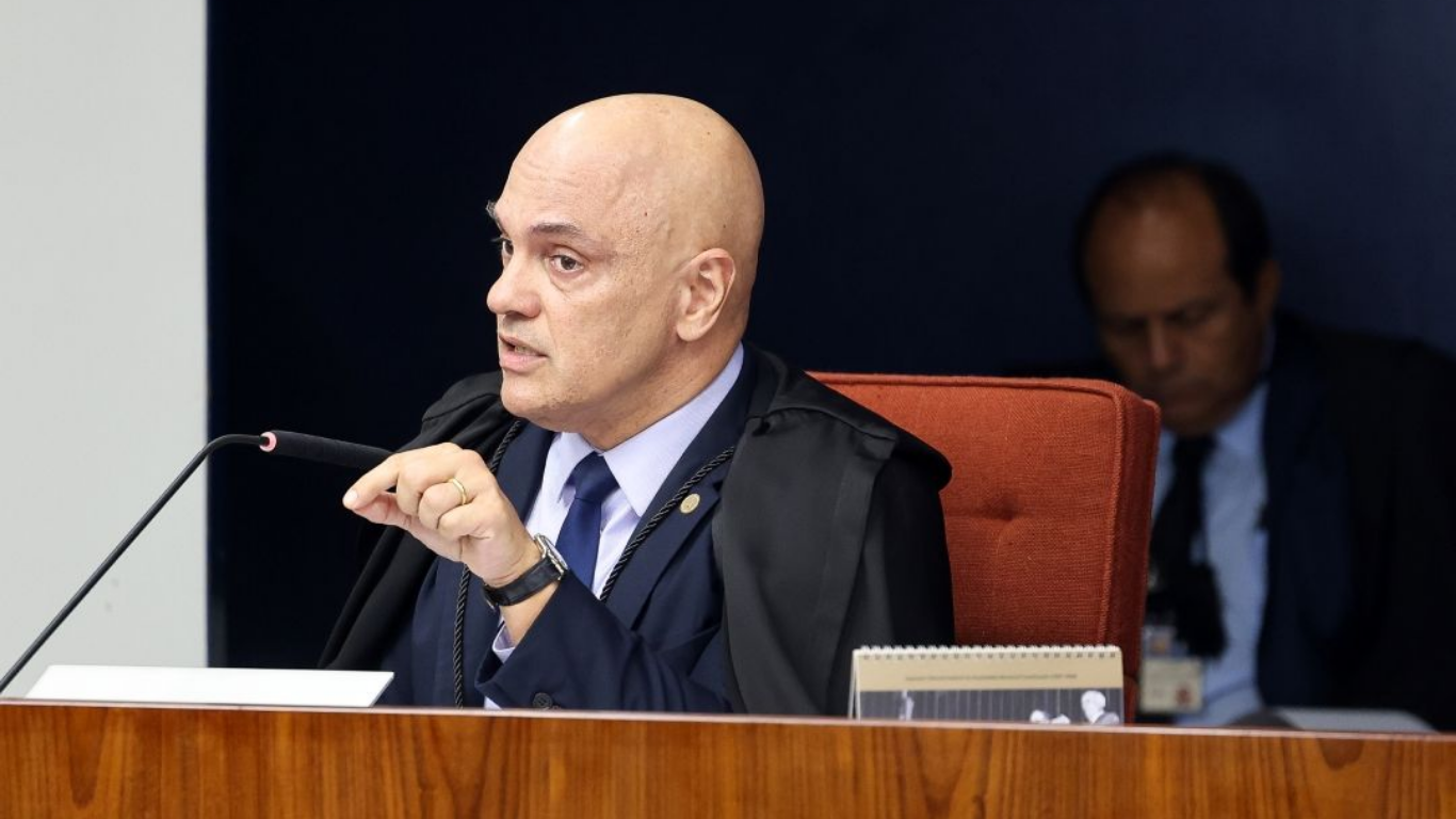 O ministro Alexandre de Moraes durante sessão da Primeira Turma do STF