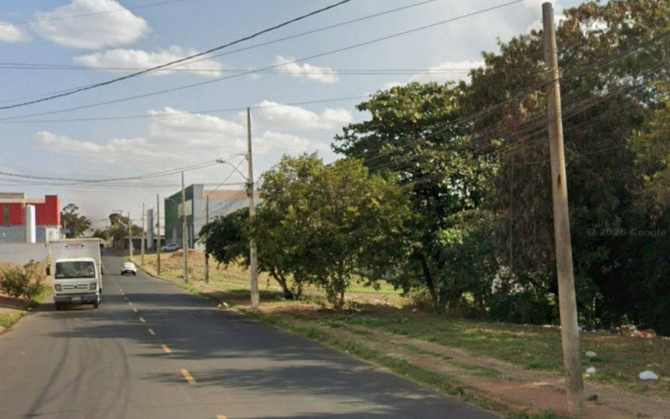 Homem de 49 anos é esfaqueado no peito enquanto dormia no Bairro Nossa Senhora das Graças, em Uberlândia