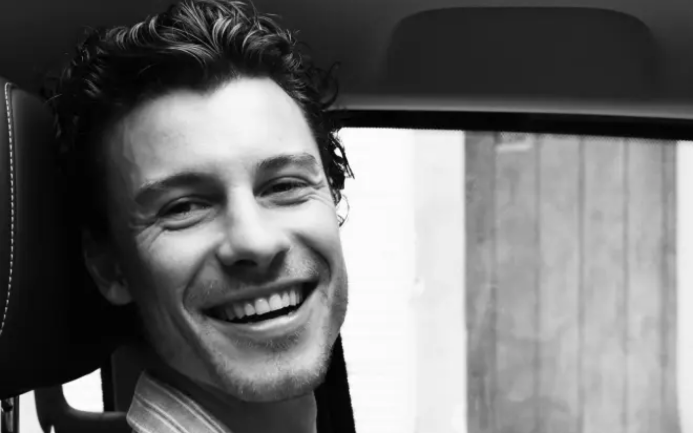 Shawn Mendes explicou que está trabalhando em álbum no Brasil