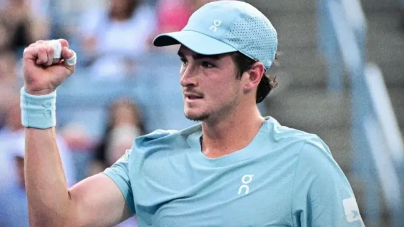 João Fonseca está em recuperação de incômodo muscular para a disputa do US Open