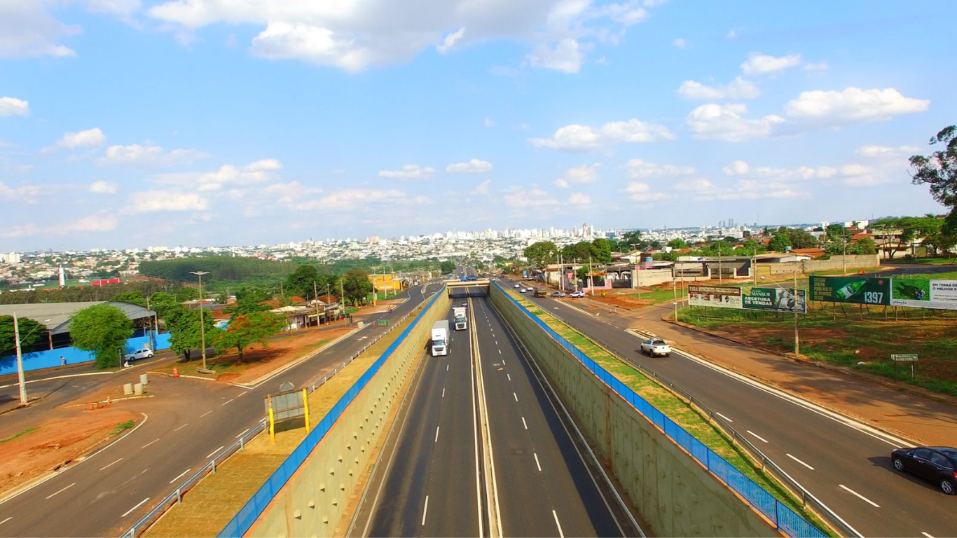 Trincheira do Taiaman na BR-365/MG, em Uberlândia