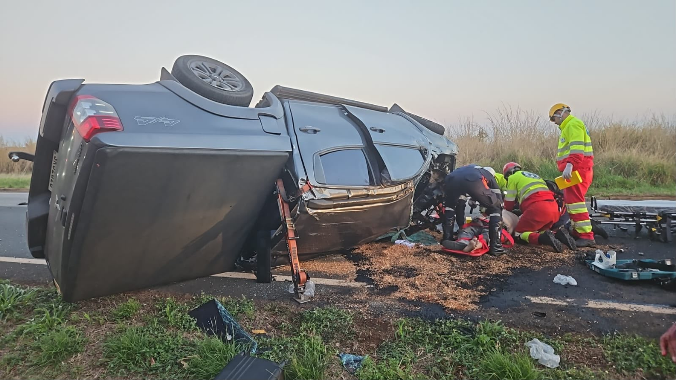 Acidente na BR-050 deixa vítima em estado grave na entrada de Araguari