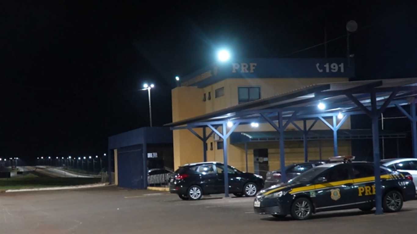 PRF inicia Operação Nossa Senhora Aparecida com reforço na fiscalização e restrição de caminhões nas rodovias de MG