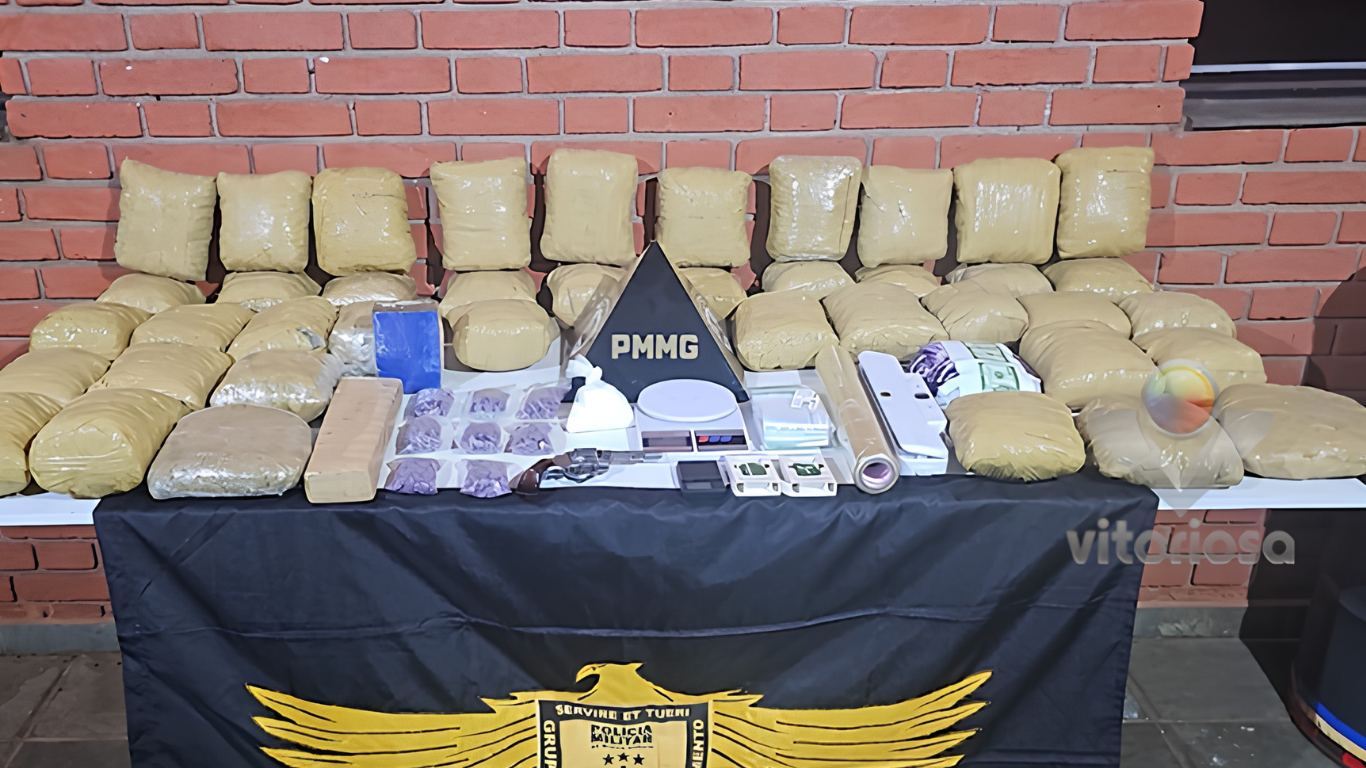 Homem é preso no bairro Guarani com arsenal de drogas e arma após denúncia anônima