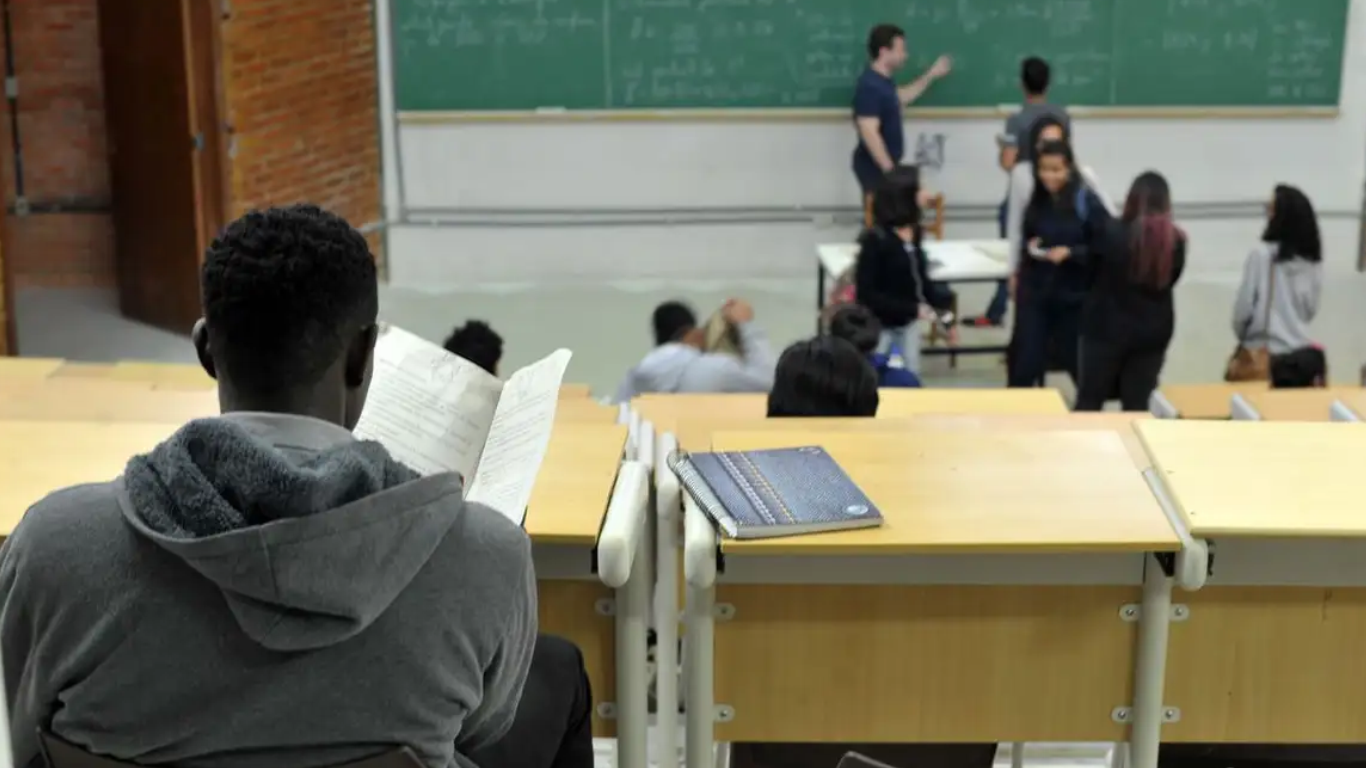 Os participantes do Exame Nacional de Desempenho dos Estudantes (Enade) 2026 devem preencher o Questionário do Ingressante a partir desta sexta-feira (30) até 18 de dezembro.
